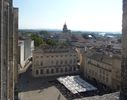 point de vue sur la place du Palais et l'H�tel de Ville