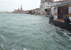 la station Zitelle du vaporetto - plus loin, San Giorgio Maggiore-