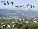 Vallon Pont d'Arc est sillonn� par l'Ard�che et encadr� par les monts �ponymes.