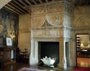 La remarquable cheminée de la salle à manger