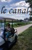 Balade en mini voiture électrique le long du canal