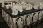 Gisants de la famille du fondateur Imbert de Bastarnay