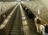 l'escalator interminable de sa station de m�tro - les sovi�tiques le construisirent tr�s profond�ment